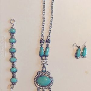 Turquoise and silver-plated earrings, bracelet and necklace set